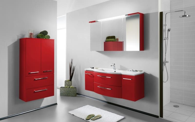 Saturn Gloss Red Bathroom